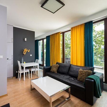 Ochota Deluxe Apartment Warschau Buitenkant foto