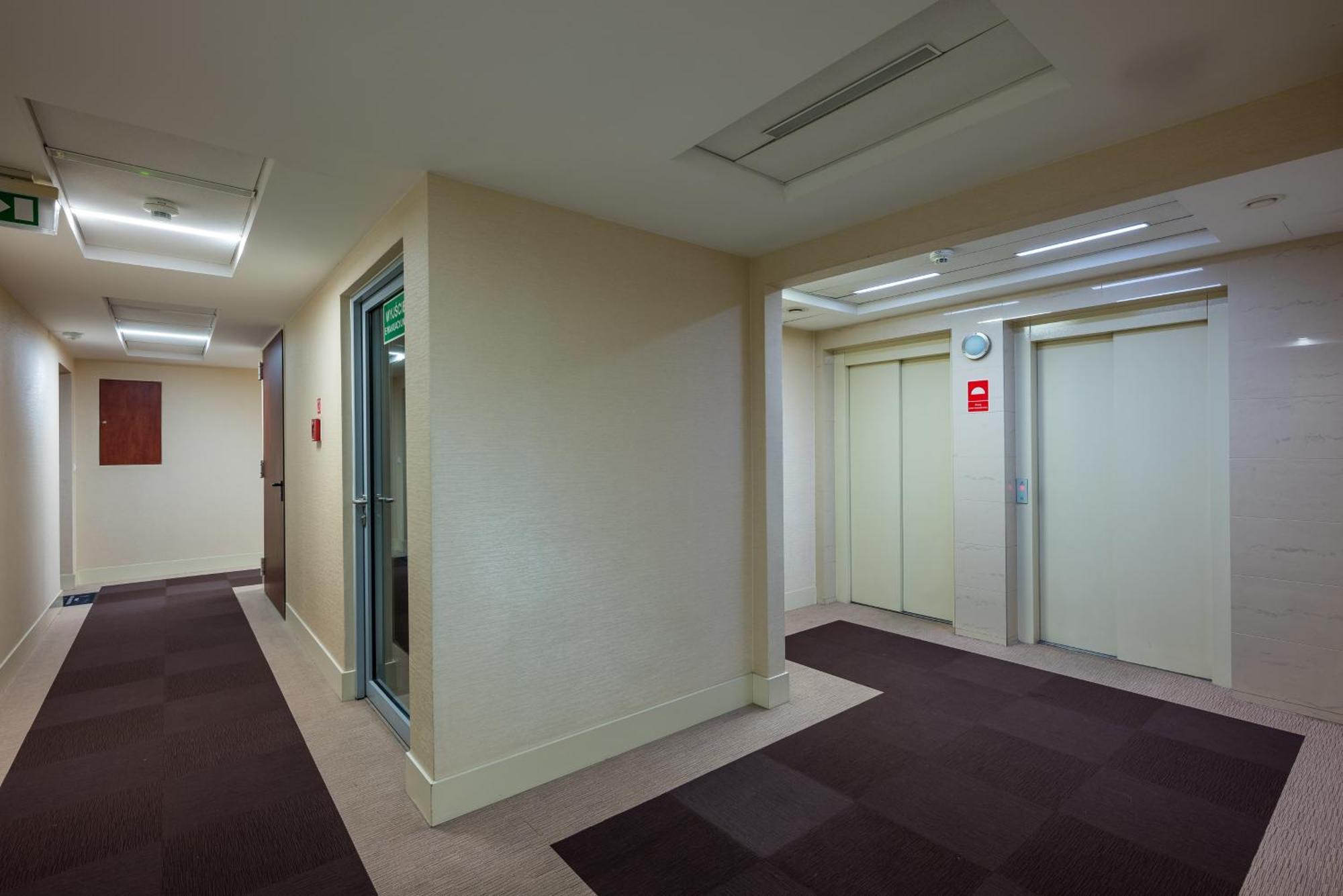 Ochota Deluxe Apartment Warschau Buitenkant foto